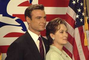 Szene aus dem Film "Manchurian Kandidat". l. Liev Schreiber. r. Meryl Streep.